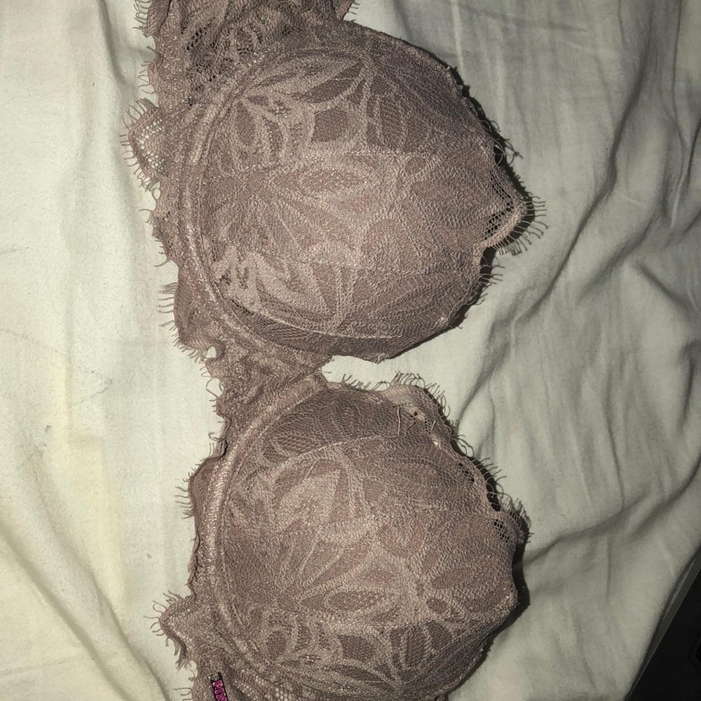 Lace VS PINK bra